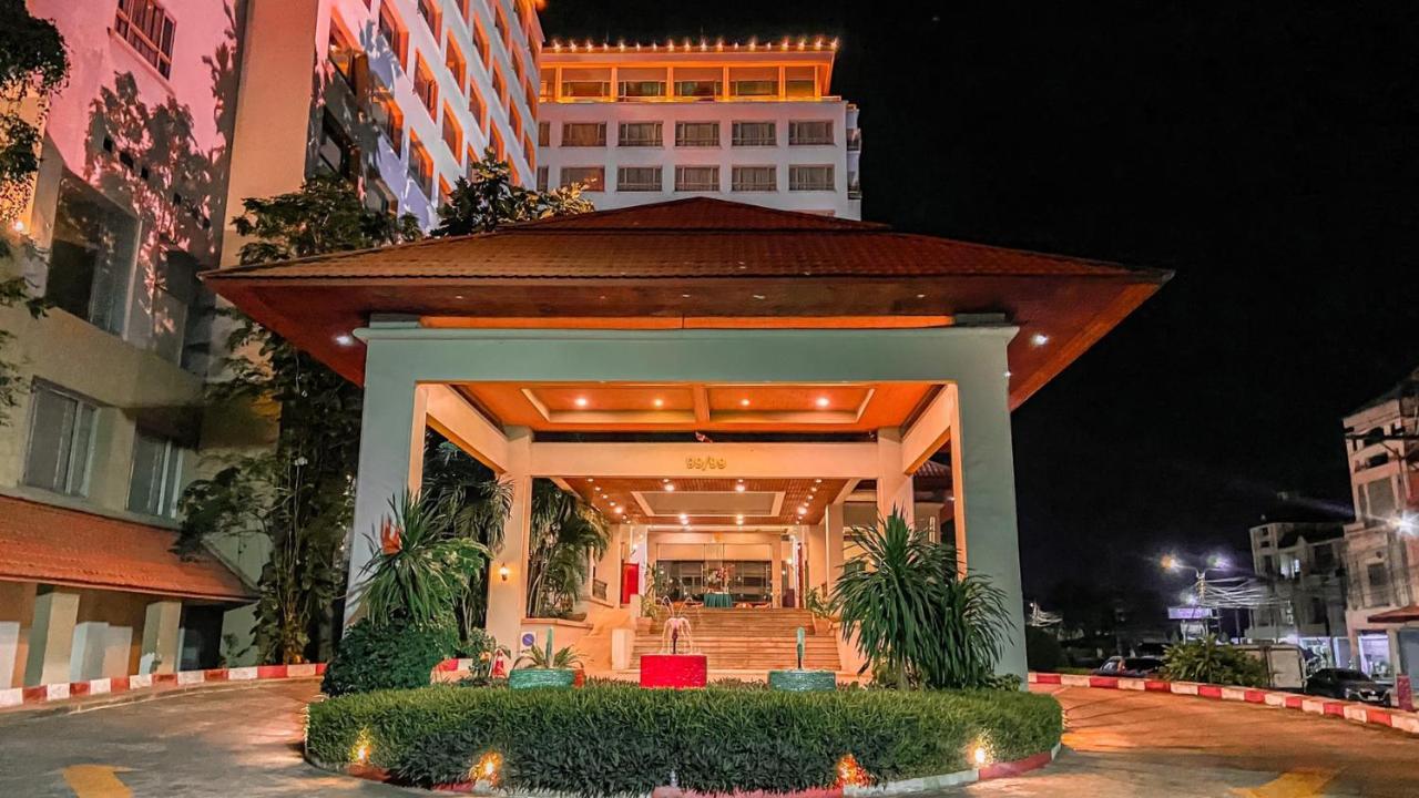 סוראט תאני K Park Grand Hotel Sha Plus Certified מראה חיצוני תמונה