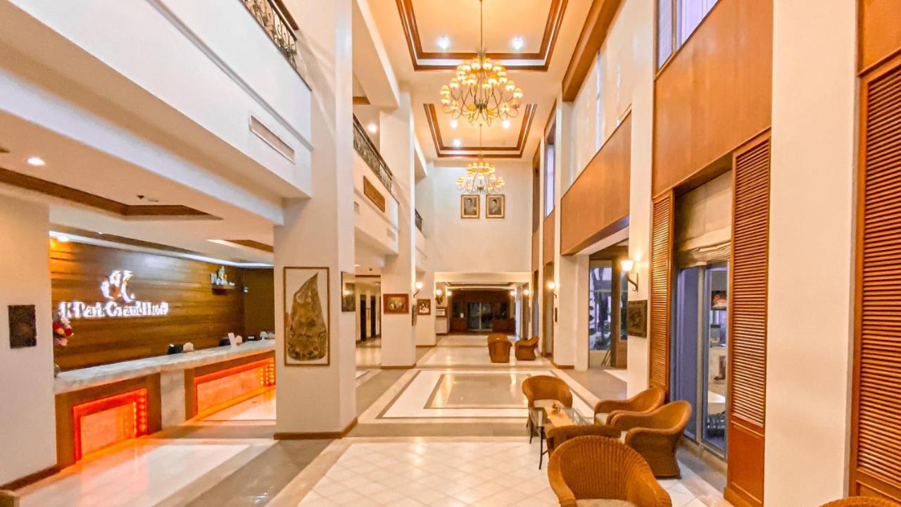 סוראט תאני K Park Grand Hotel Sha Plus Certified מראה חיצוני תמונה