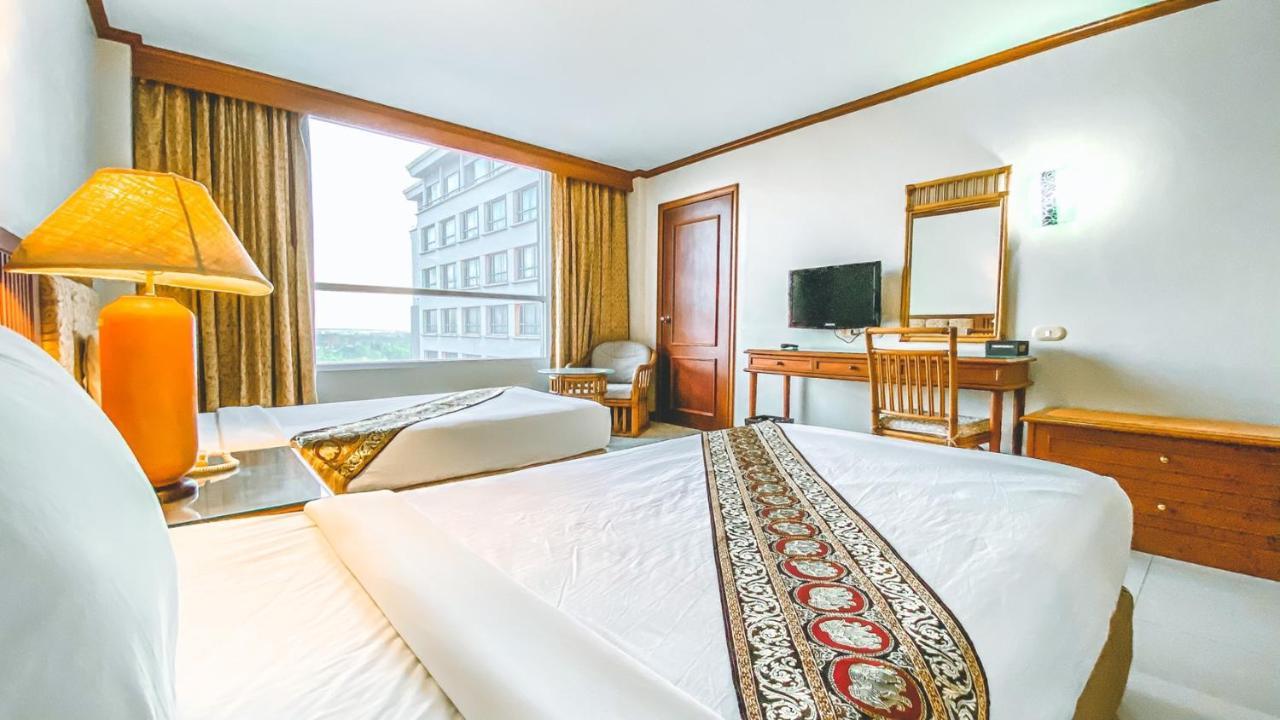 סוראט תאני K Park Grand Hotel Sha Plus Certified מראה חיצוני תמונה