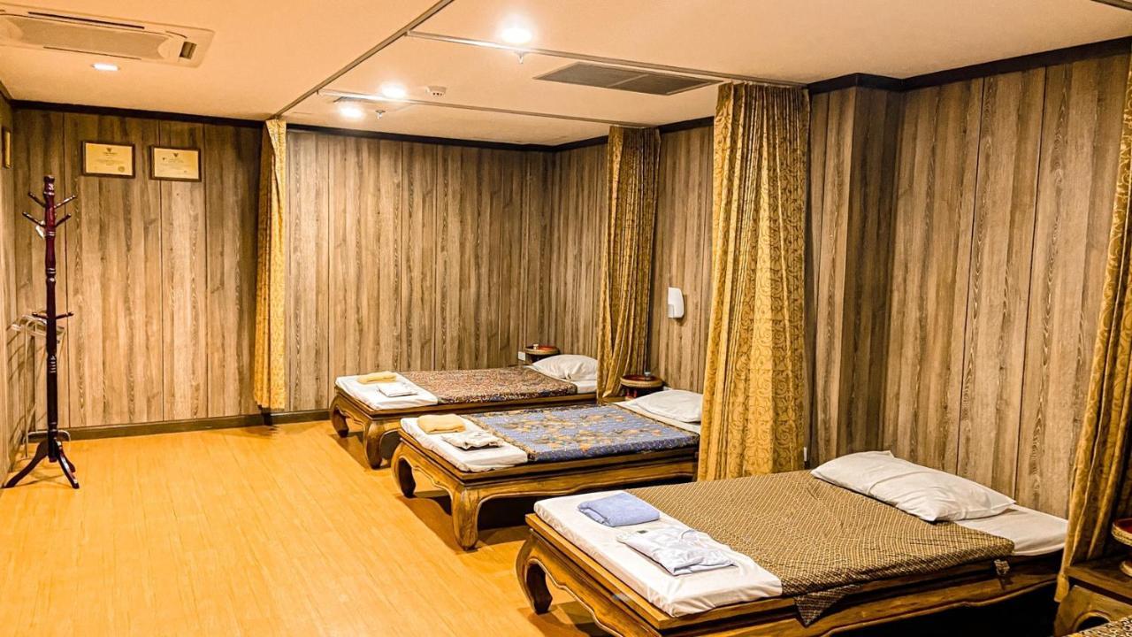 סוראט תאני K Park Grand Hotel Sha Plus Certified מראה חיצוני תמונה