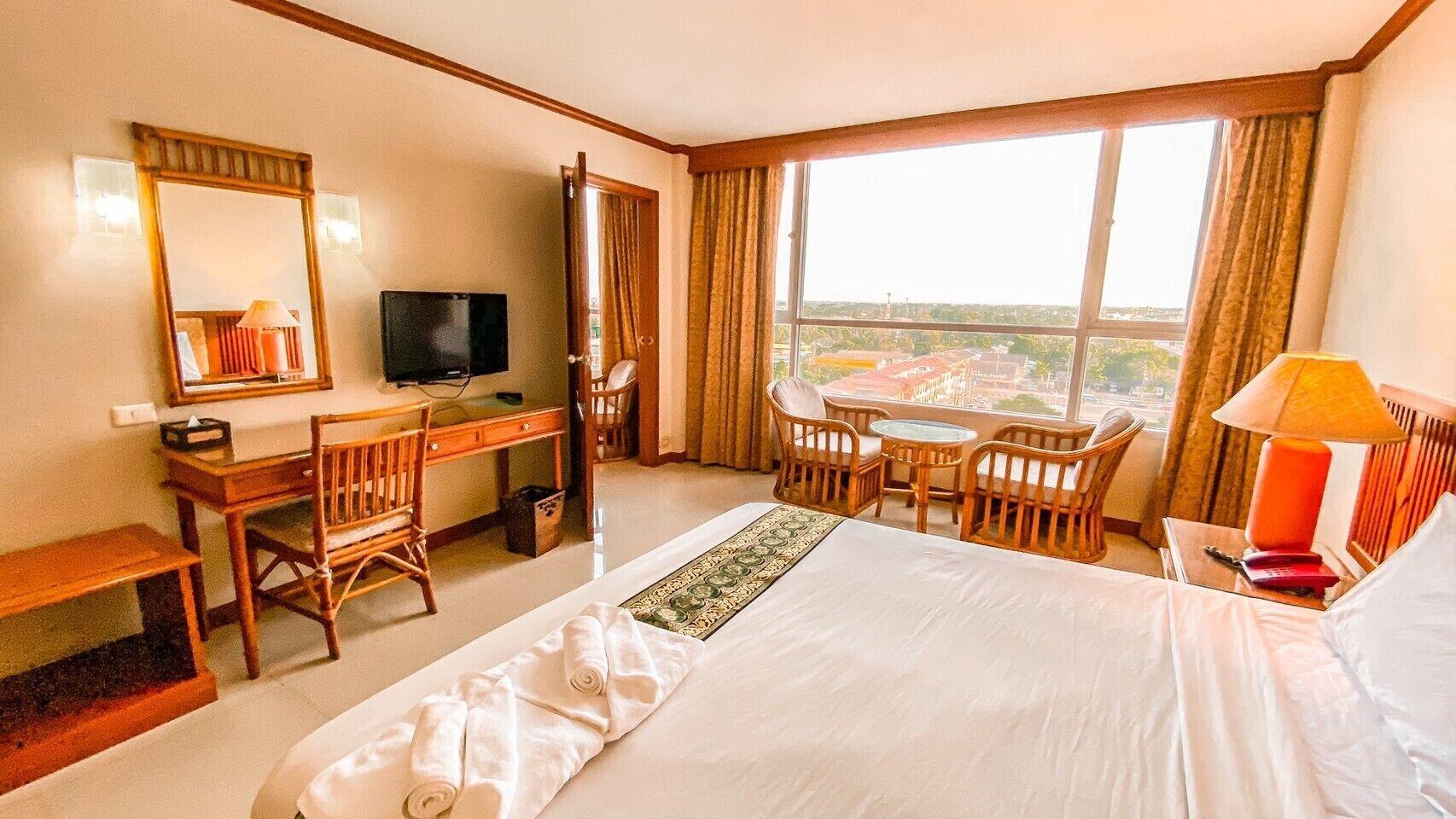 סוראט תאני K Park Grand Hotel Sha Plus Certified מראה חיצוני תמונה