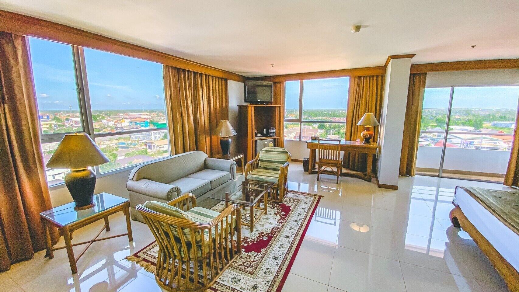 סוראט תאני K Park Grand Hotel Sha Plus Certified מראה חיצוני תמונה