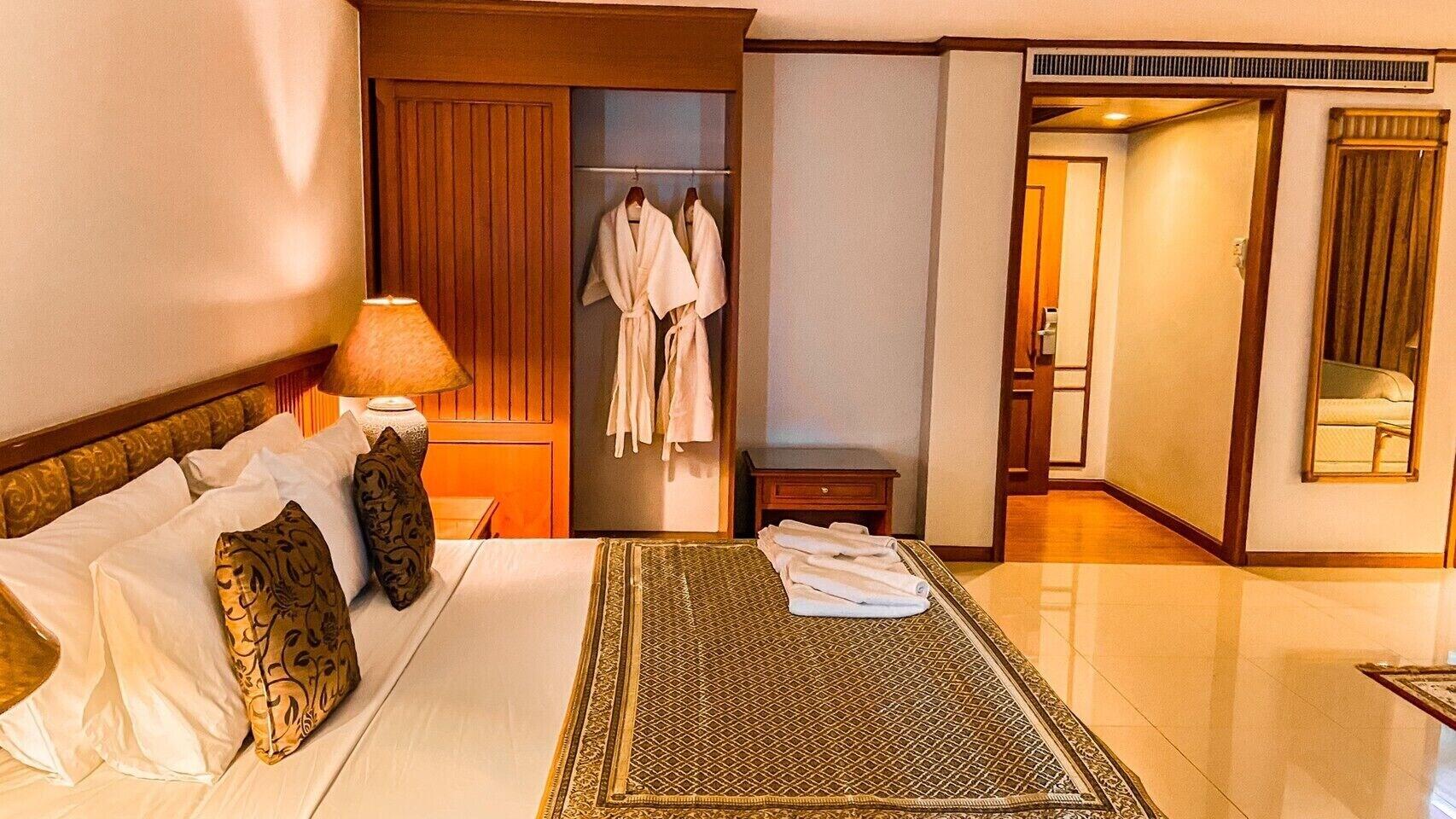 סוראט תאני K Park Grand Hotel Sha Plus Certified מראה חיצוני תמונה