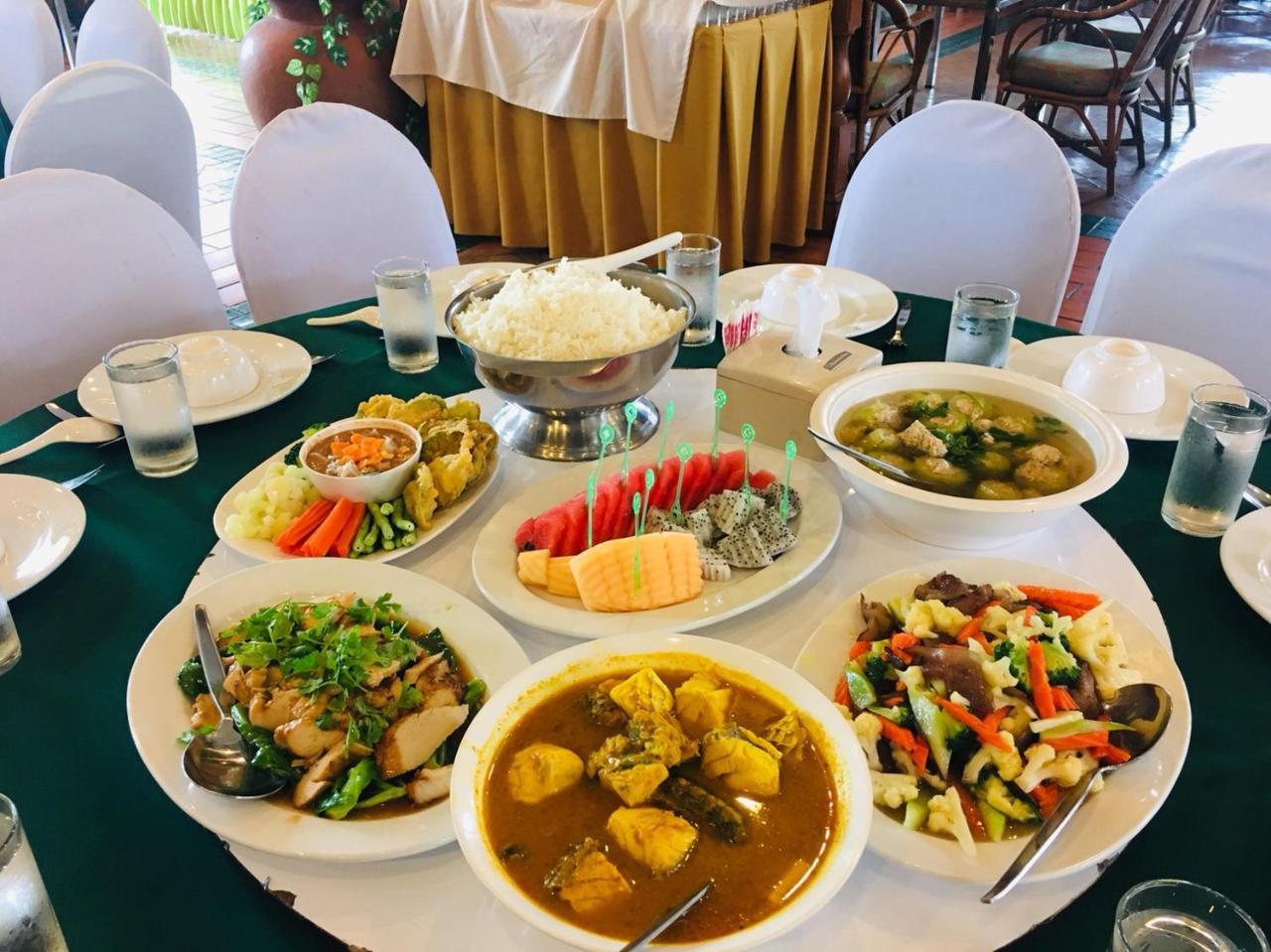 סוראט תאני K Park Grand Hotel Sha Plus Certified מראה חיצוני תמונה